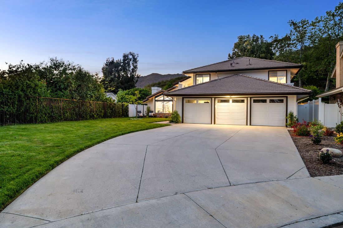 Concrete driveway in Anderson, IN